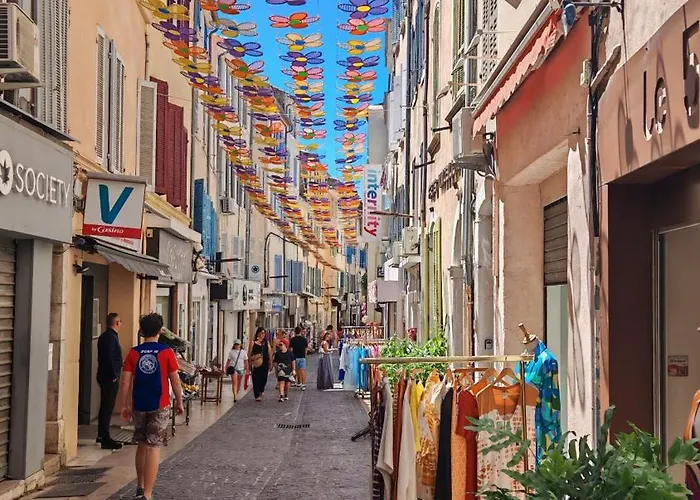 Le Balcon De Sadi Carnot Plein Centre Historique Apartment *