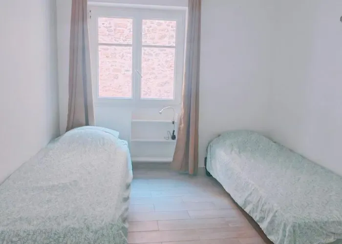 Le Balcon De Sadi Carnot Plein Centre Historique Apartment La Ciotat